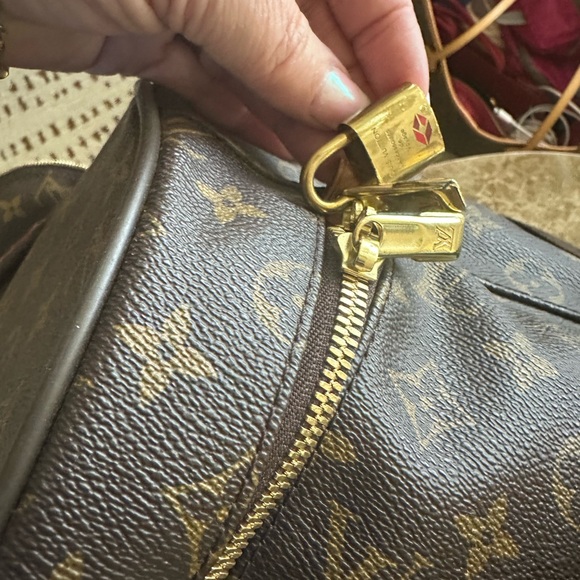 Louis Vuitton Horizon duffel with wheels - Picture 6 of 16